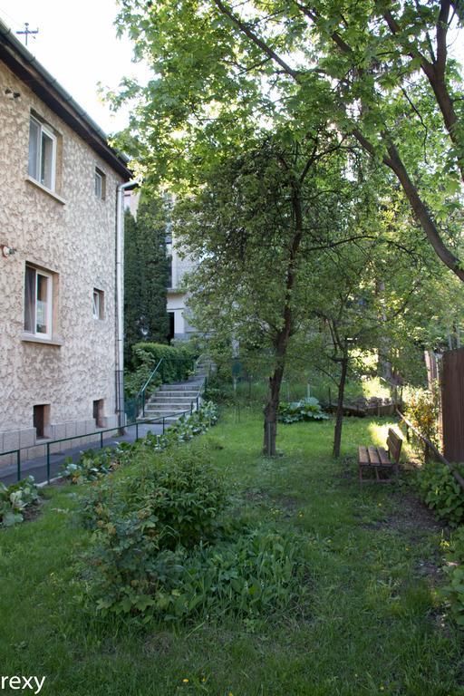 Chic Apartment Braşov Exterior foto