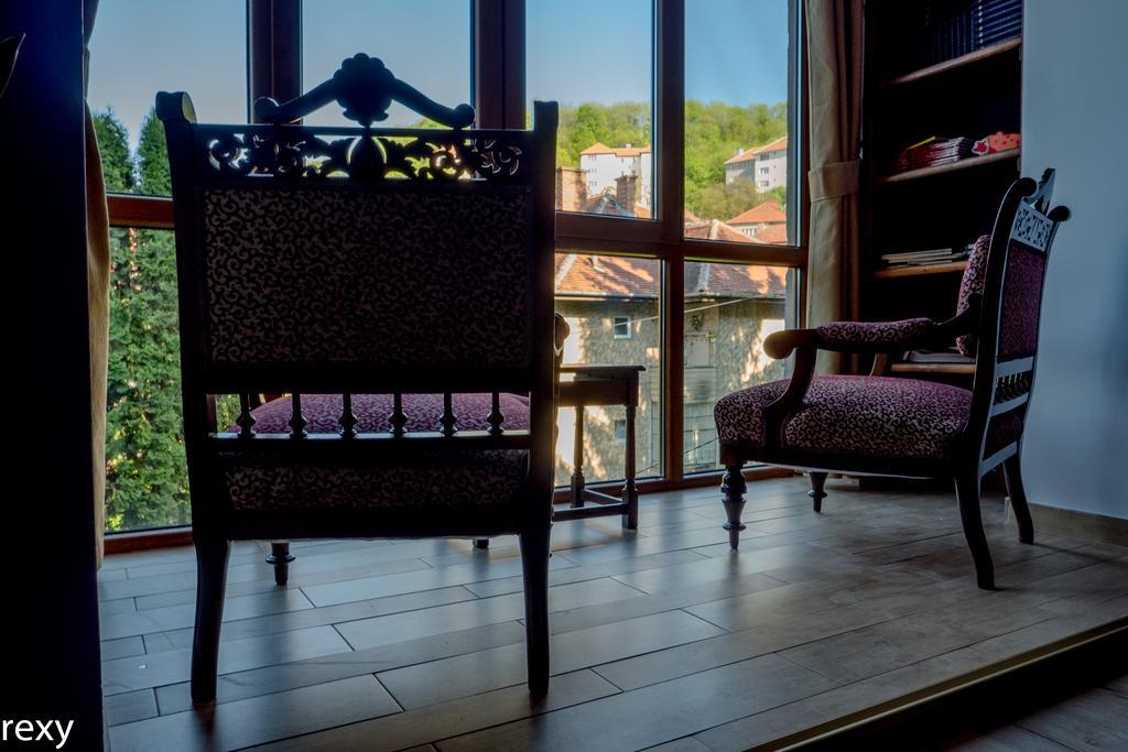 Chic Apartment Braşov Exterior foto