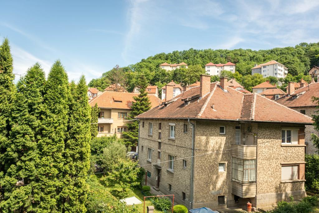 Chic Apartment Braşov Exterior foto