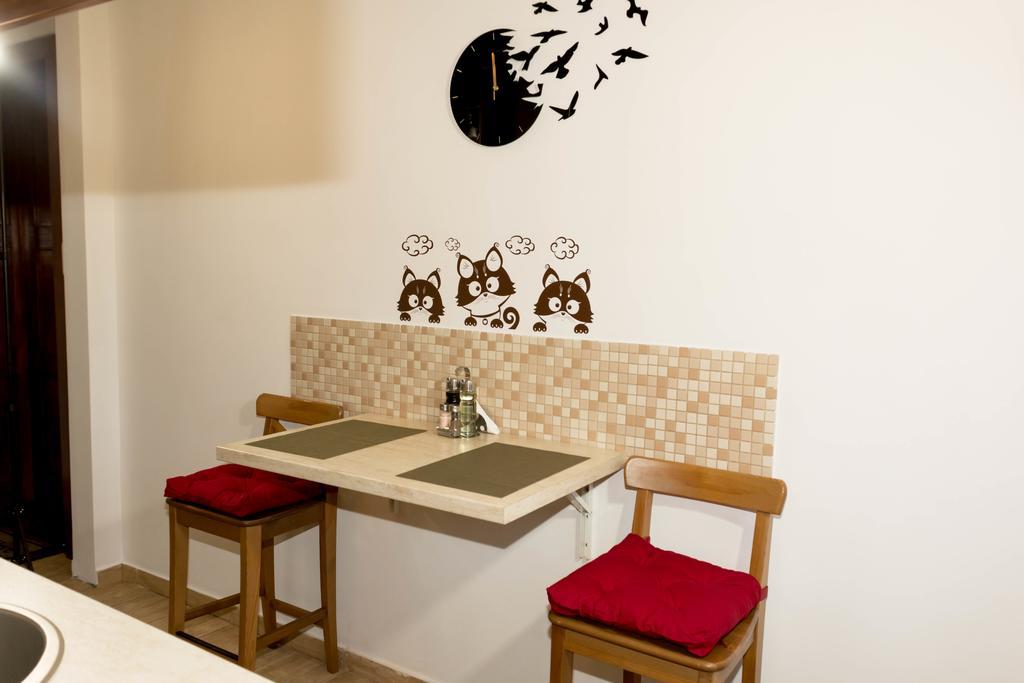 Chic Apartment Braşov Exterior foto